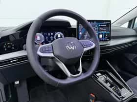 Volkswagen Golf (2026) thumbnail 2