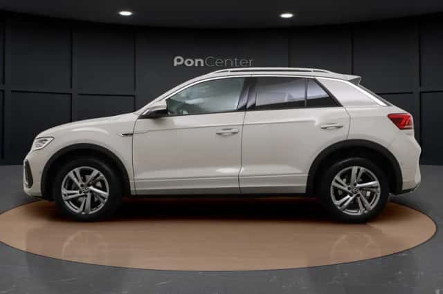 Volkswagen T-Roc (2023) thumbnail 6
