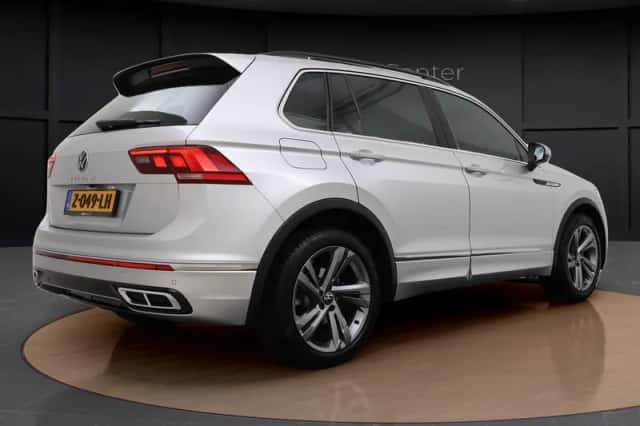 Volkswagen Tiguan (2024) thumbnail 5