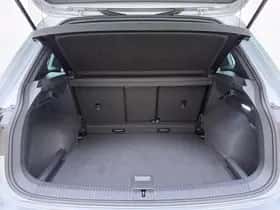 Volkswagen Tiguan (2024) thumbnail 8