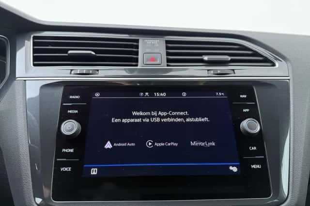 Volkswagen Tiguan (2024) thumbnail 9