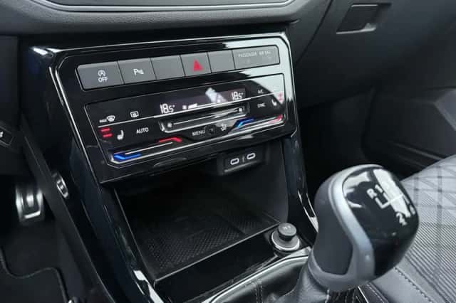 Volkswagen T-Cross (2024) thumbnail 11