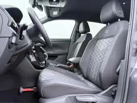 Volkswagen T-Cross (2024) thumbnail 4