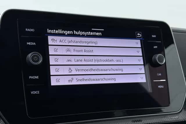 Volkswagen T-Cross (2024) thumbnail 10