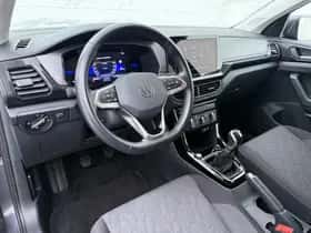Volkswagen T-Cross (2024) thumbnail 3