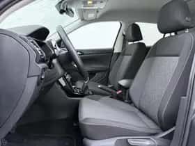 Volkswagen T-Cross (2024) thumbnail 4