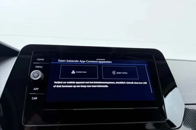 Volkswagen T-Cross (2024) thumbnail 9