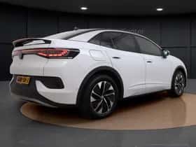 Volkswagen ID.5 (2024) thumbnail 5
