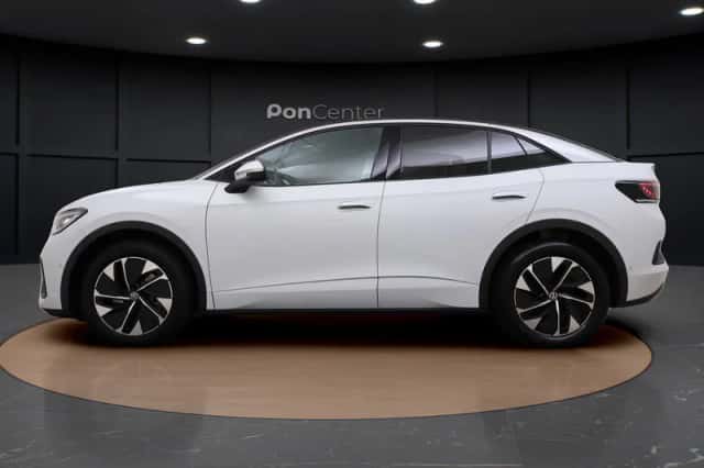 Volkswagen ID.5 (2024) thumbnail 6