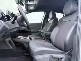 Volkswagen ID.5 (2023) thumbnail 4