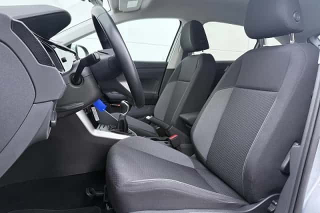Volkswagen Taigo (2024) thumbnail 4