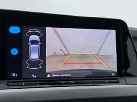 Volkswagen Golf (2024) thumbnail 11