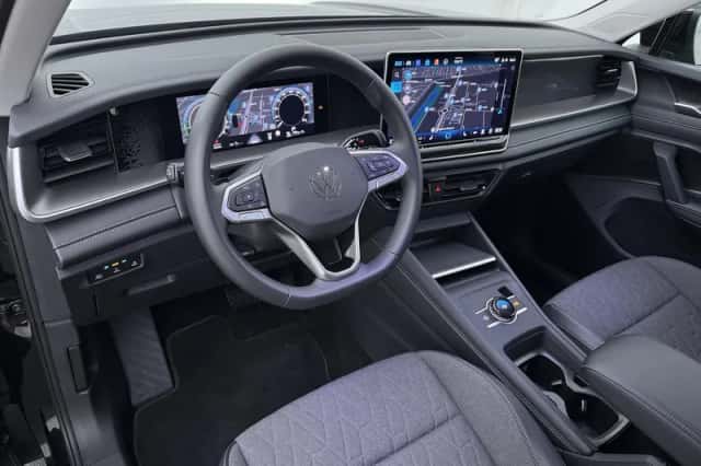 Volkswagen Tayron (2025) thumbnail 3