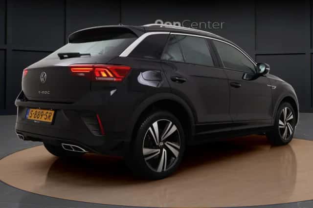 Volkswagen T-Roc (2023) thumbnail 5