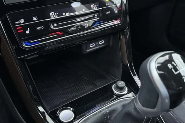 Volkswagen T-Cross (2024) thumbnail 12