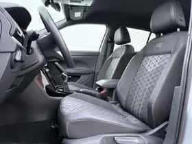 Volkswagen T-Cross (2024) thumbnail 4