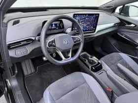 Volkswagen ID.4 (2025) thumbnail 3