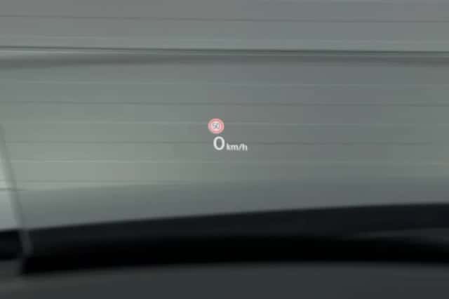 Volkswagen Tiguan (2022) thumbnail 13