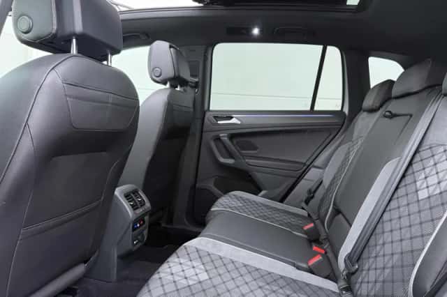 Volkswagen Tiguan (2022) thumbnail 7