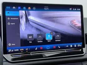 Volkswagen Tiguan (2025) thumbnail 13
