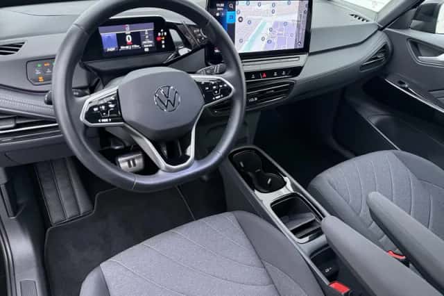 Volkswagen ID.3 (2023) thumbnail 3