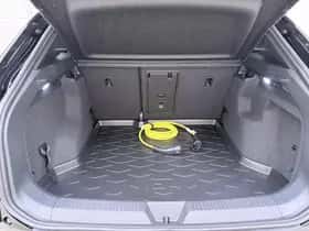 Volkswagen ID.4 (2026) thumbnail 7
