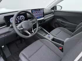 Volkswagen T-Roc (2026) thumbnail 2