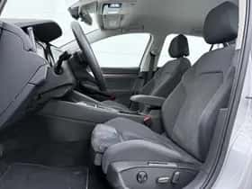 Volkswagen Golf (2021) thumbnail 4