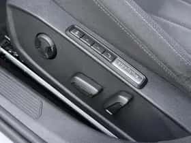 Volkswagen Golf (2021) thumbnail 7