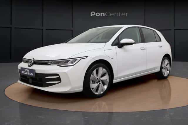 Volkswagen Golf (2025) thumbnail 14