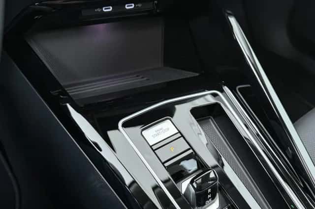 Volkswagen Golf (2025) thumbnail 15