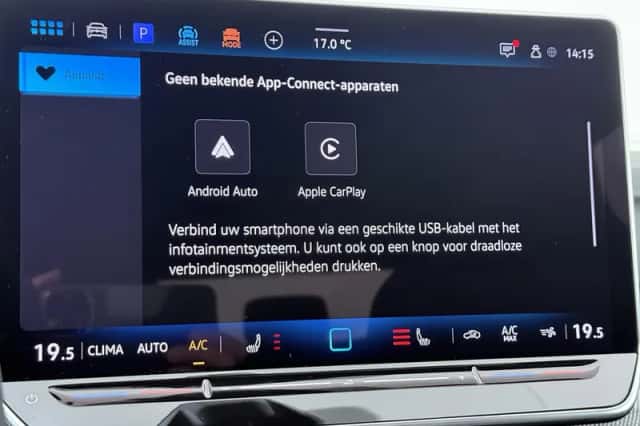 Volkswagen Golf (2025) thumbnail 10