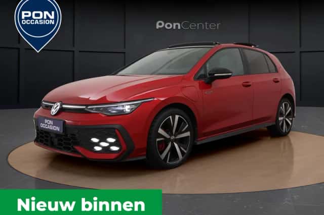 Volkswagen Golf (2025) thumbnail 1