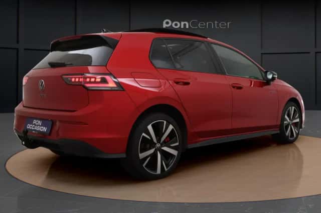 Volkswagen Golf (2025) thumbnail 5