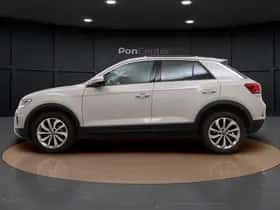 Volkswagen T-Roc (2023) thumbnail 6