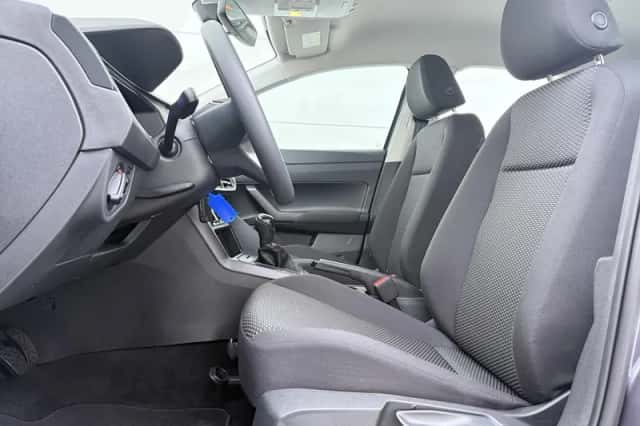 Volkswagen Polo (2022) thumbnail 4
