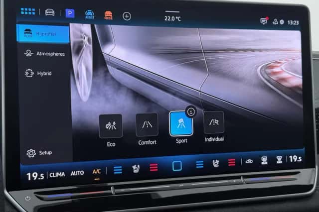 Volkswagen Tiguan (2026) thumbnail 13