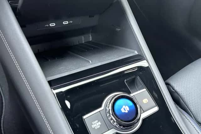 Volkswagen Tiguan (2026) thumbnail 17