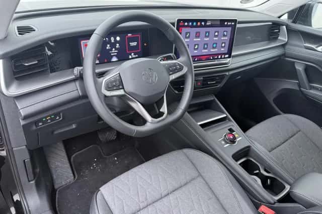 Volkswagen Tayron (2025) thumbnail 3