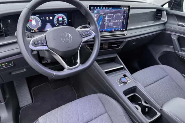 Volkswagen Tayron (2025) thumbnail 3