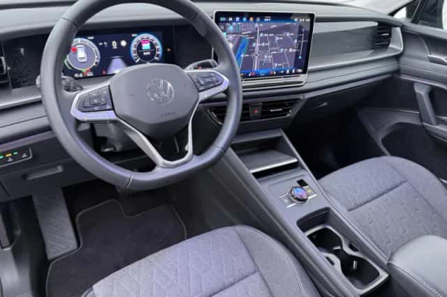 Volkswagen Tayron (2025) thumbnail 4
