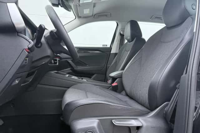 Volkswagen Tayron (2025) thumbnail 4