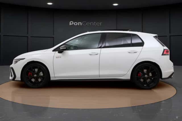 Volkswagen Golf (2026) thumbnail 6