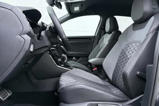 Volkswagen T-Roc (2022) thumbnail 4