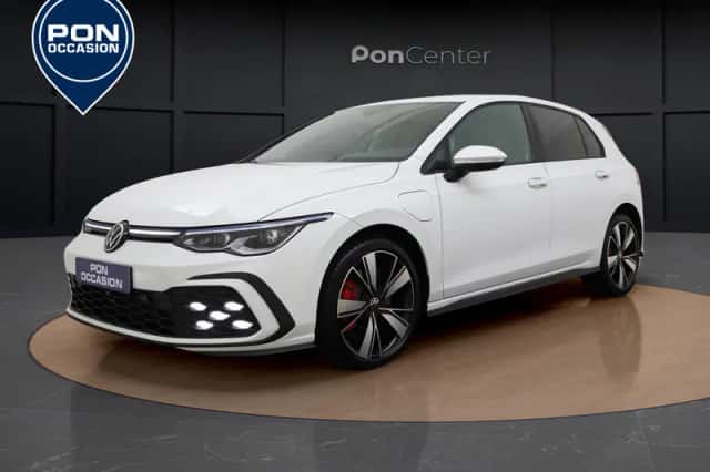 Volkswagen Golf (2022)