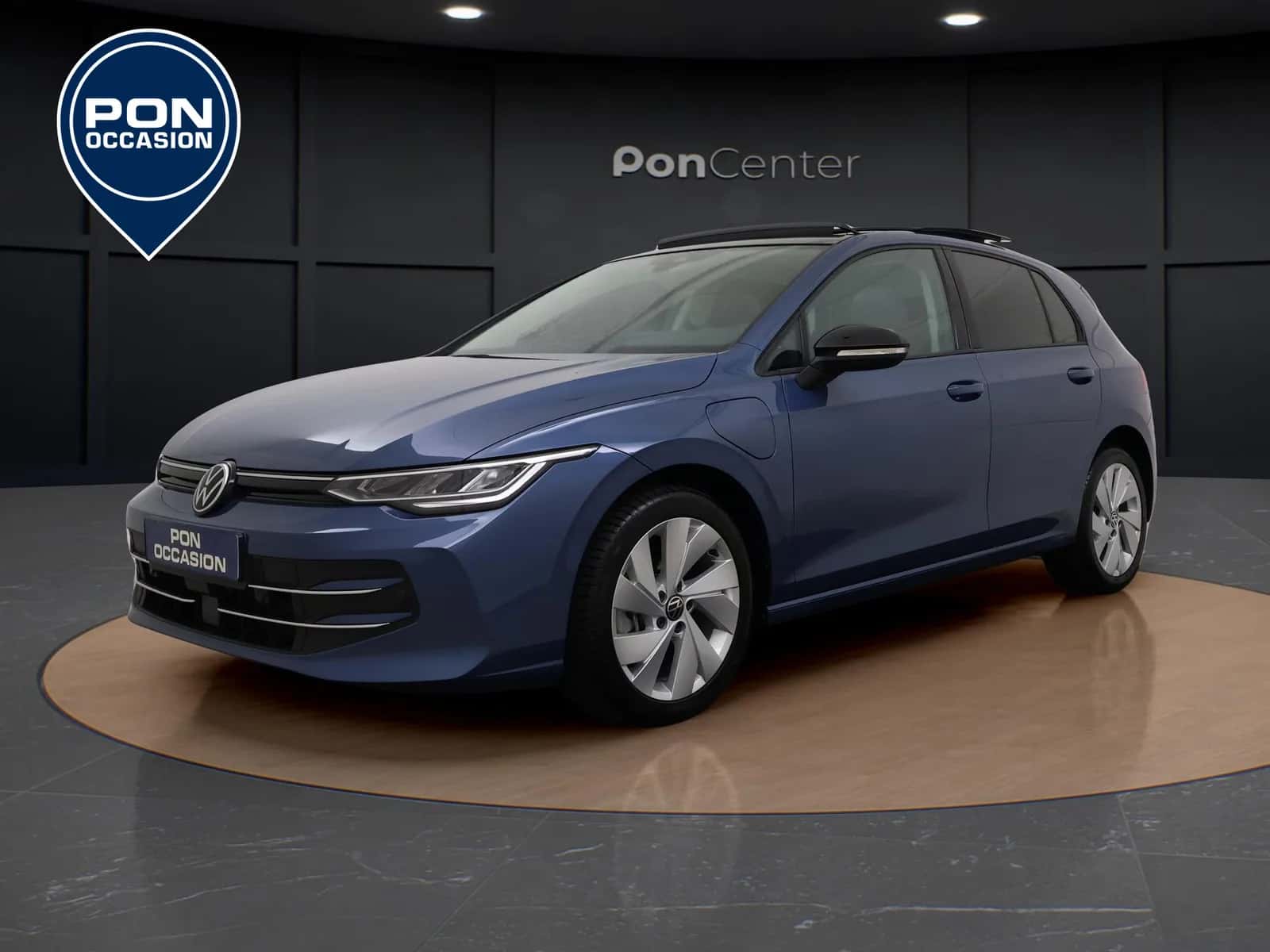 Volkswagen Golf (2025) — foto 1