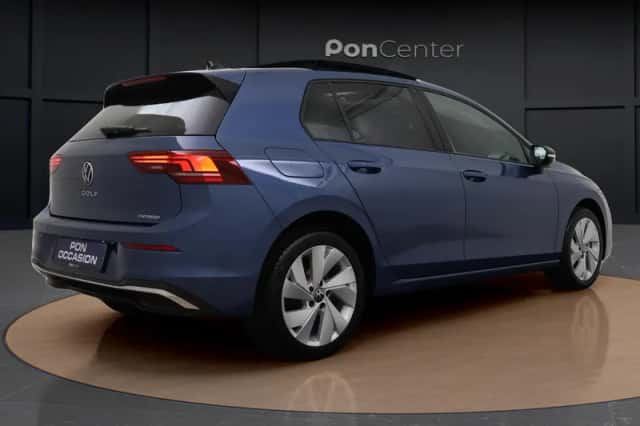 Volkswagen Golf (2025) thumbnail 5
