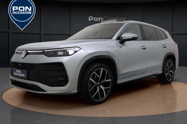 Volkswagen Tayron (2025) thumbnail 1