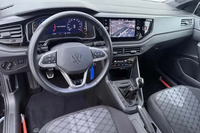 Volkswagen Polo (2024) thumbnail 4