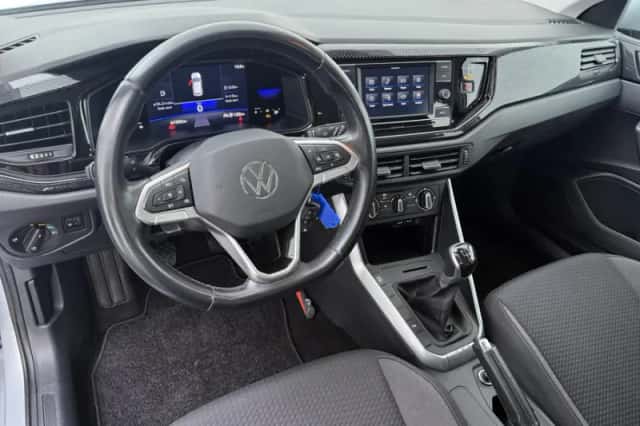 Volkswagen Polo (2021) thumbnail 4